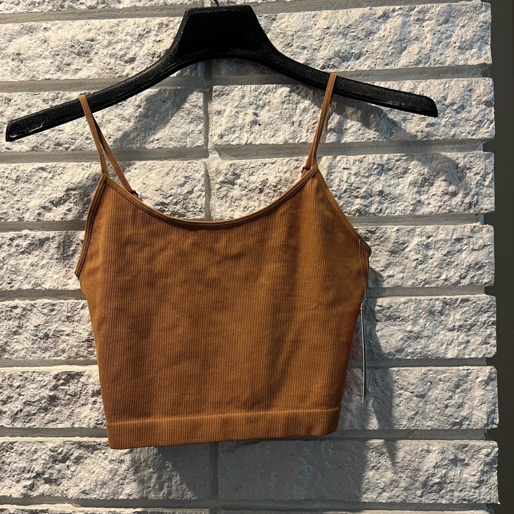 Cropped top